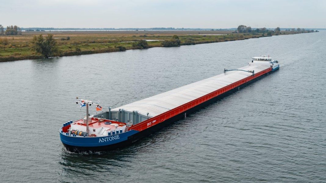Concordia Damen: trials of world’s first hydrogen-powered inland shipping vessel Weva