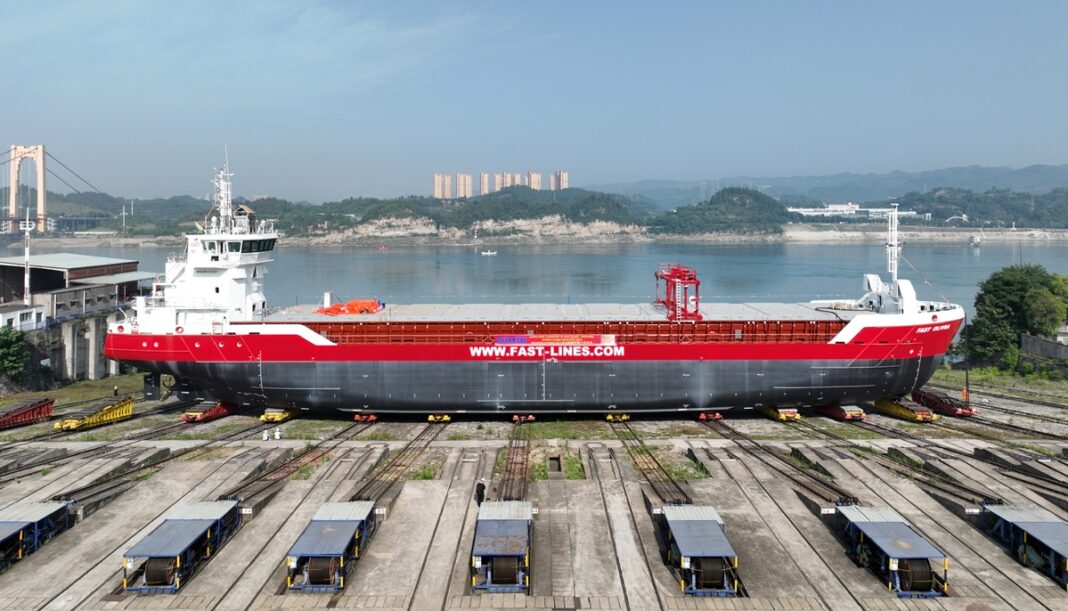 Two Damen Combi Freighters 3850 launched for Fast Lines Belgium