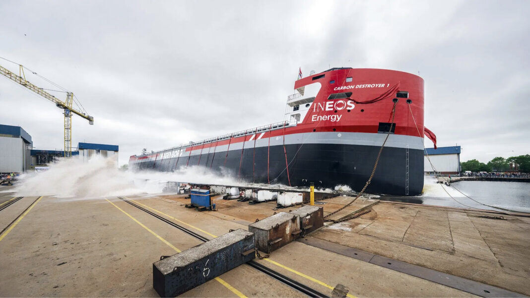 Carbon Destroyer 1 was officially unveiled at a ceremony held at the Royal Niestern Sander shipyard in the Netherlands