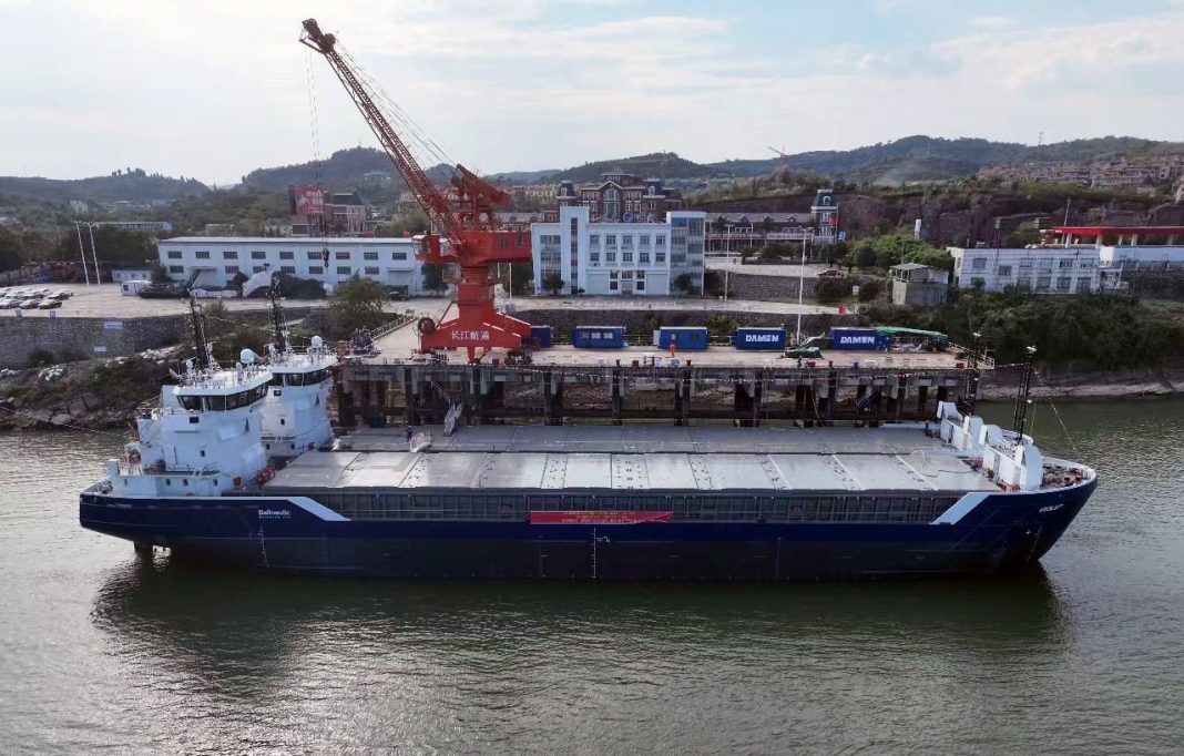 Damen Shipyards delivers the second of a series of three new Damen Combi Freighters