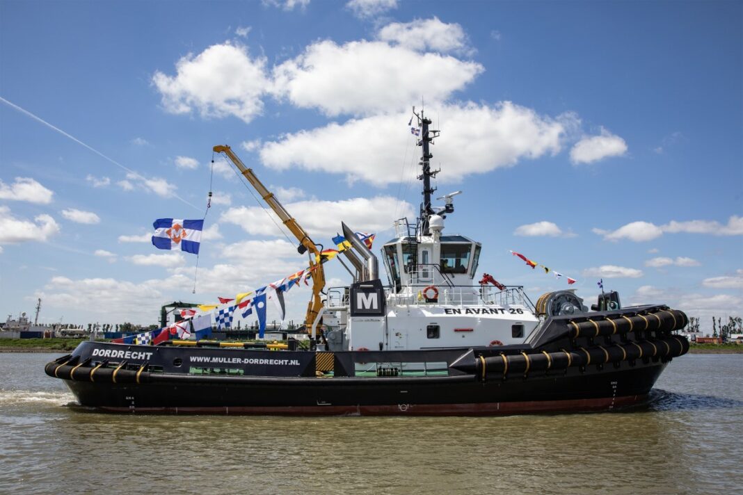 Damen Shipyards and Muller Dordrecht christen new Damen ASD Tug