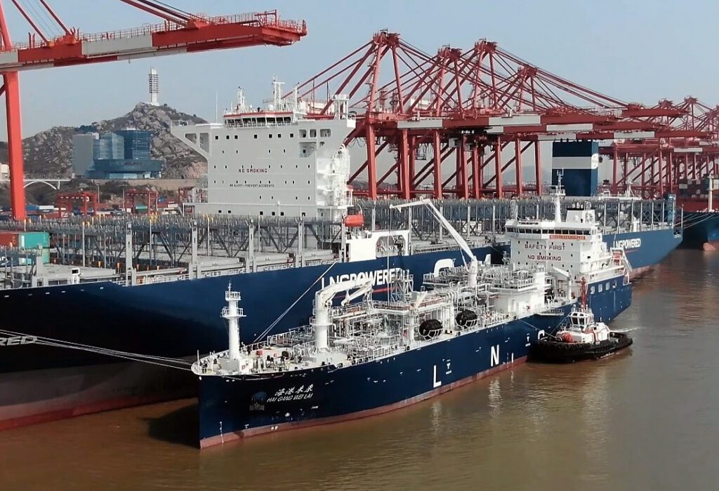 New LNG Bunker Vessel - Ships Monthly