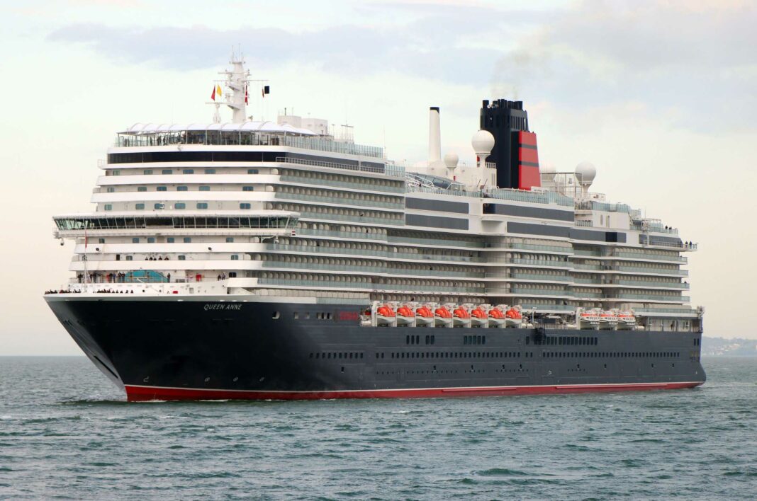Queen Anne maiden Southampton arrival 30 April 2024