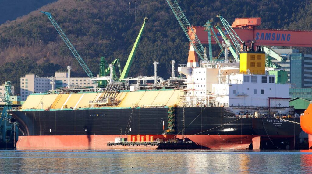 Samsung Heavy launches mega-sized LNG carrier | Ships Monthly