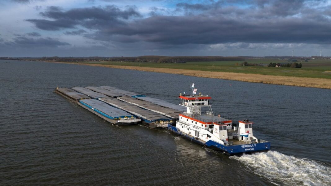 Concordia Damen delivers Shallow Draft River Pusher to Girona S.A., Paraguay