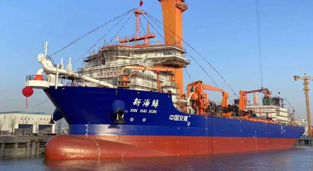 World’s biggest hopper dredger launched in China